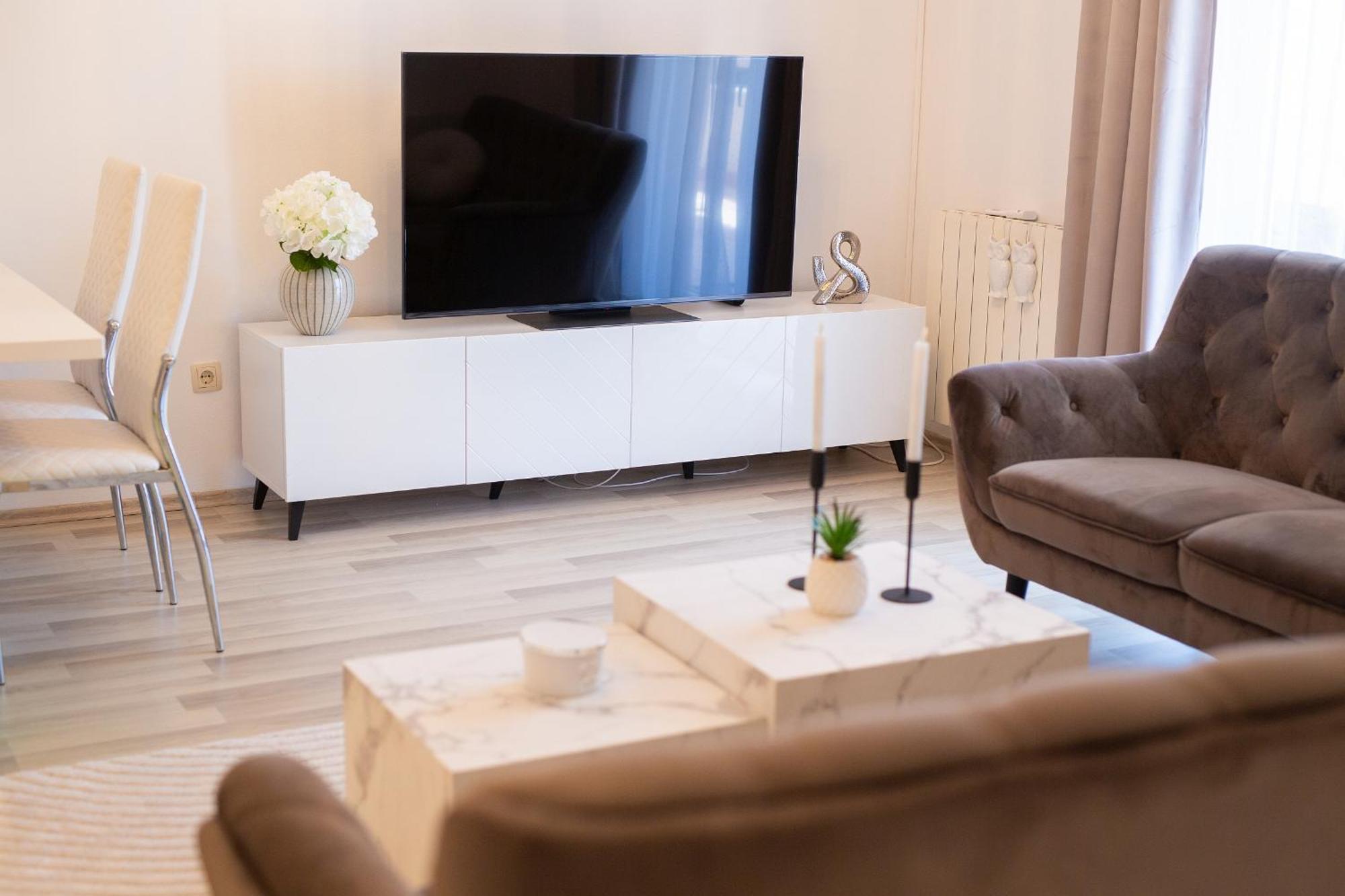 Apartmani Assa Krk Krk Town Extérieur photo