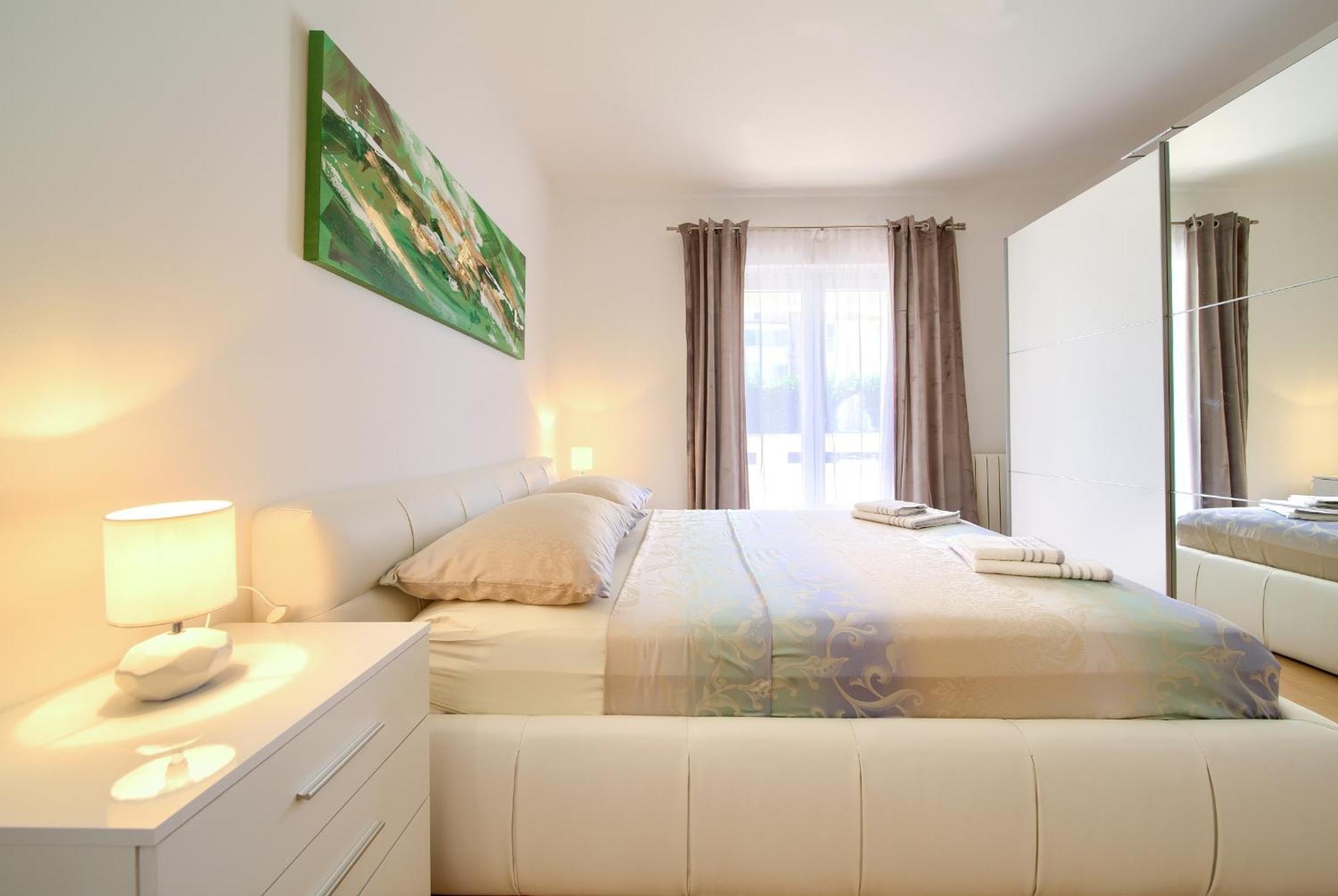 Apartmani Assa Krk Krk Town Extérieur photo